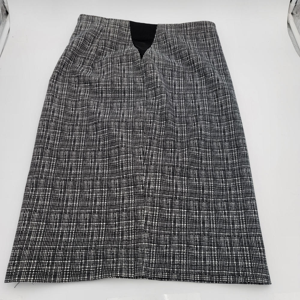 Katherine Barclay  Stretch Pencil Skirt
